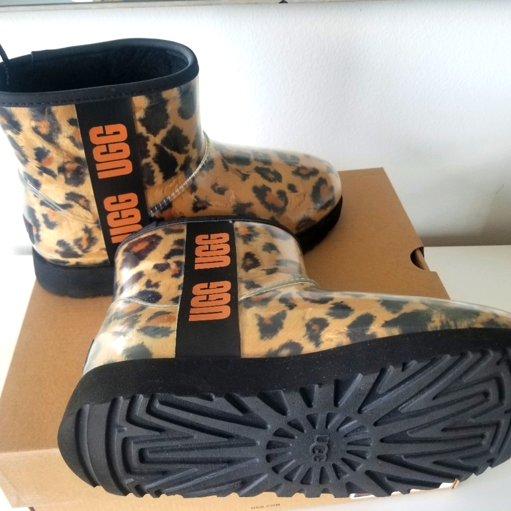 Leopard Print Uggs